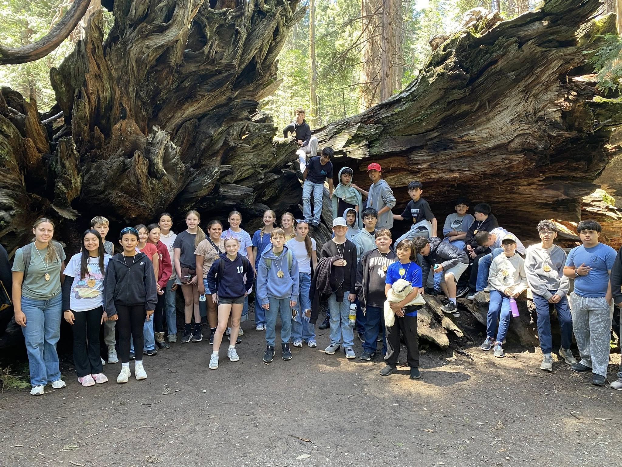 Ross Sixth Graders Finish up a Week in Outdoor Education at Foothill Horizons